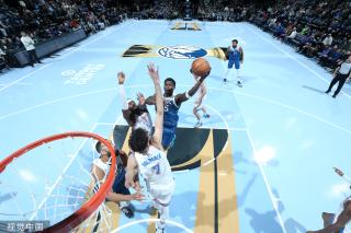 甚至与偶像 甚至与偶像