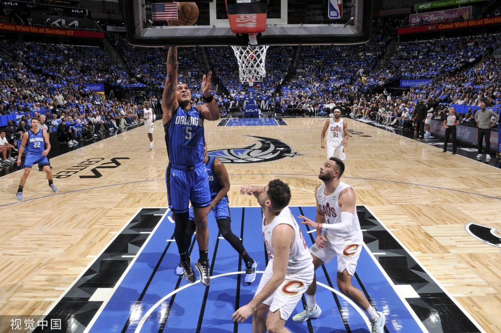 随着这条 随着这条